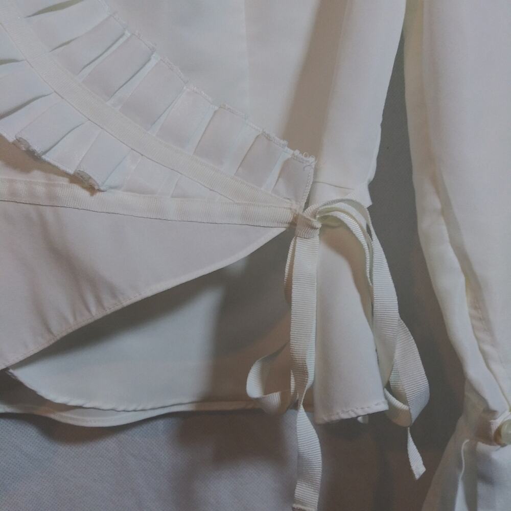 Allison Taylor White Dramatic Pleated Ruffle Collar Wrap Top Size 8 - Picture 5 of 8